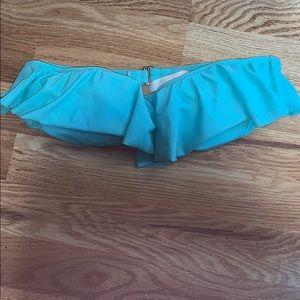 Strapless bathing suit